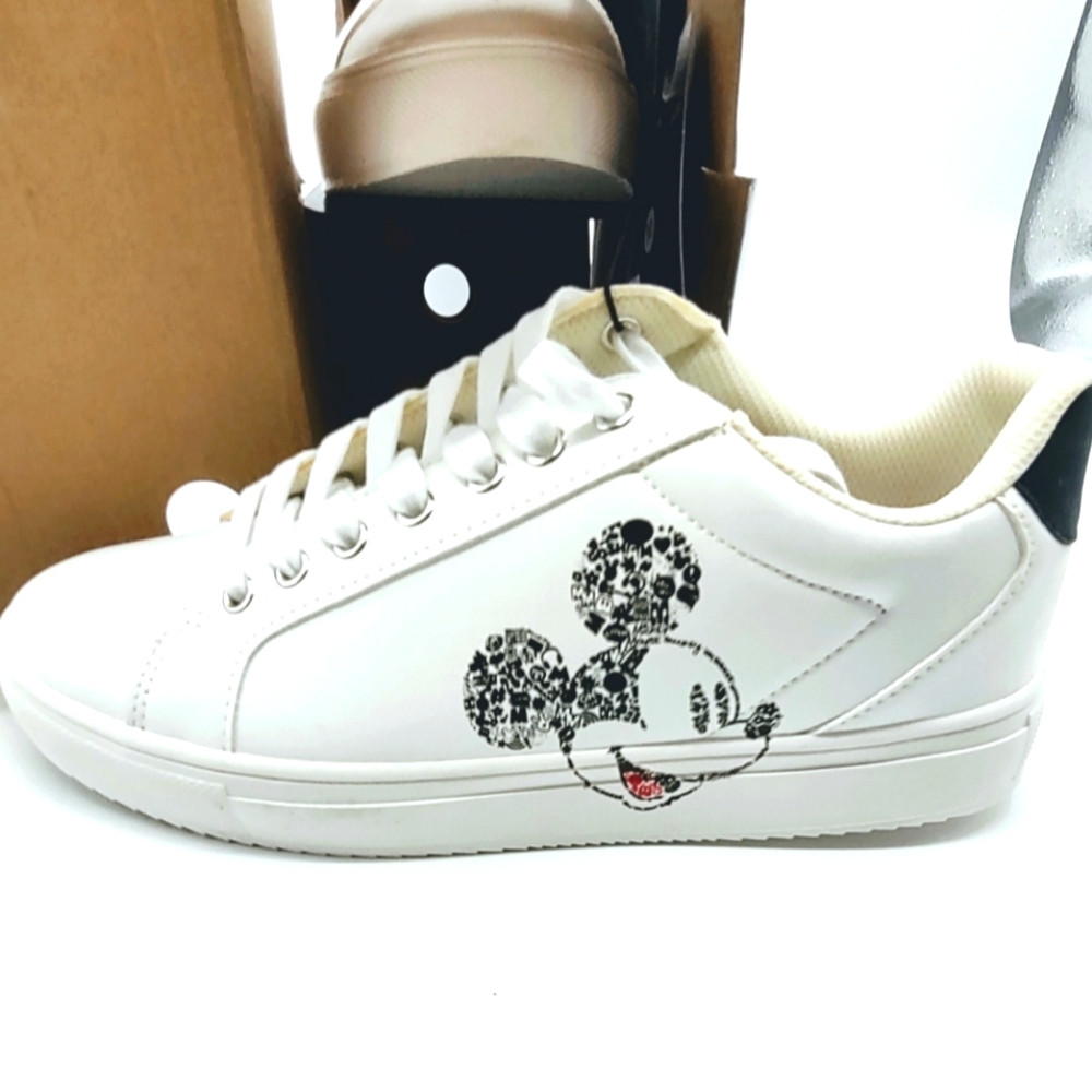 Disney Mickey Mouse Head Court Sneakers White Size 10